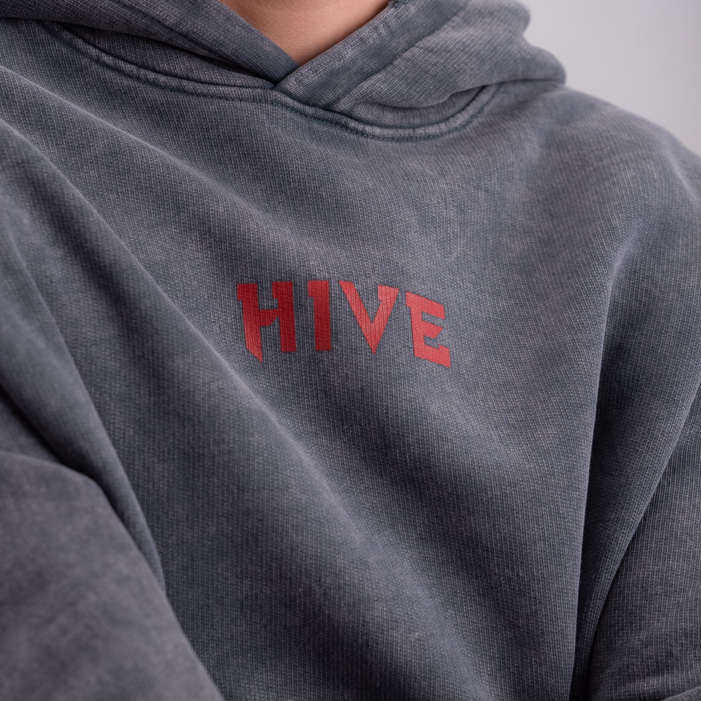 007 - BASIC DISTRESSED RED